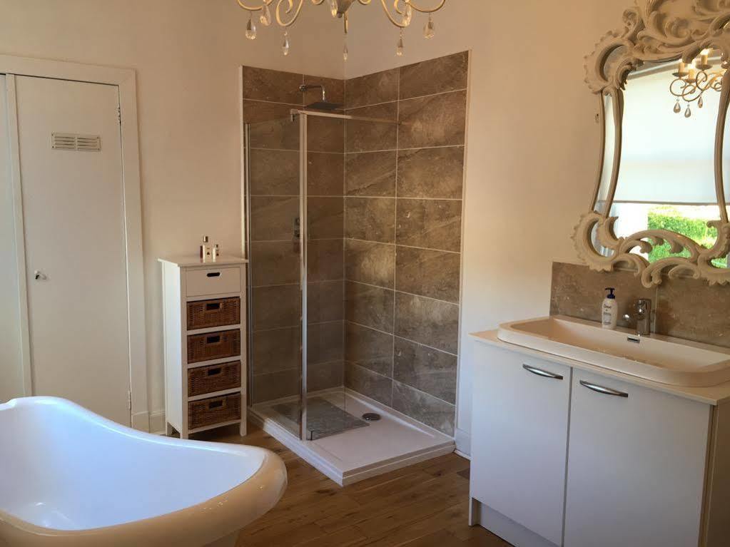 Giffnock Rooms Экстерьер фото
